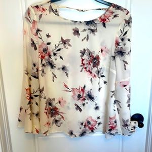 Date Night Floral Blouse